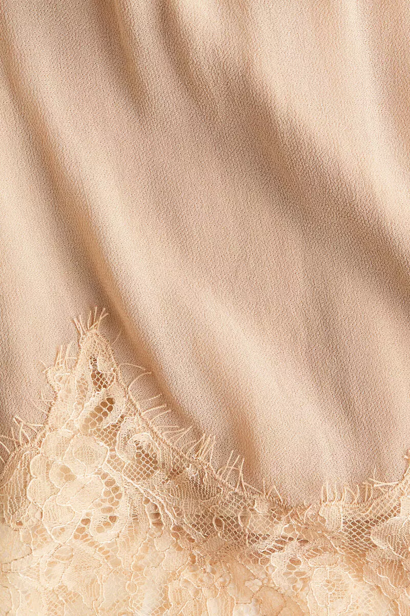 Lace-trimmed viscose shorts