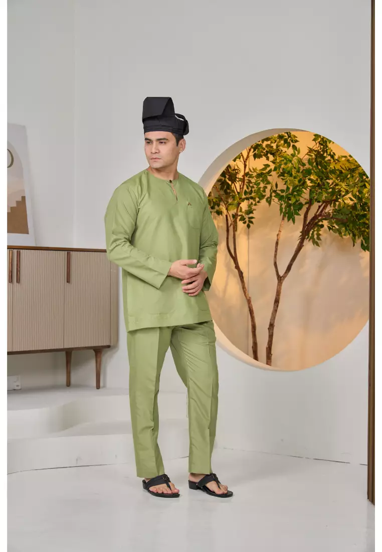 Baju Melayu Teluk Belanga