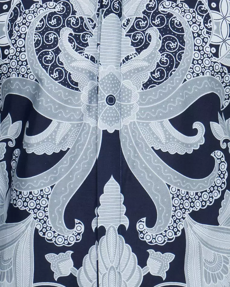 Regfit Prawara Kemeja Batik Pria Lengan Panjang