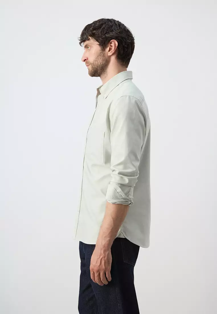 100% Cotton Regular Fit Lightweight Oxford Shirt