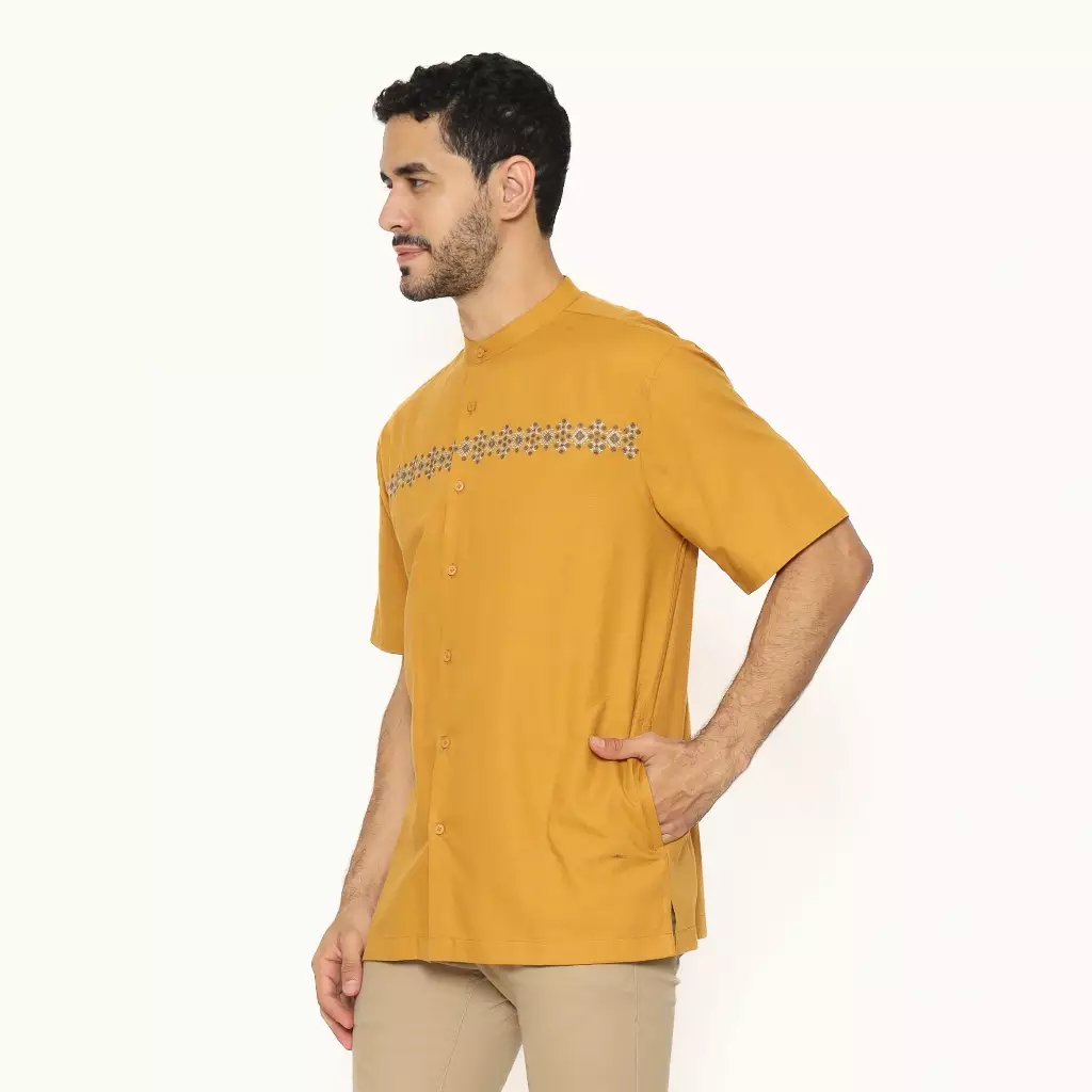AMK Kemeja Koko Pria Lengan Pendek KK SALIM S/S Camel