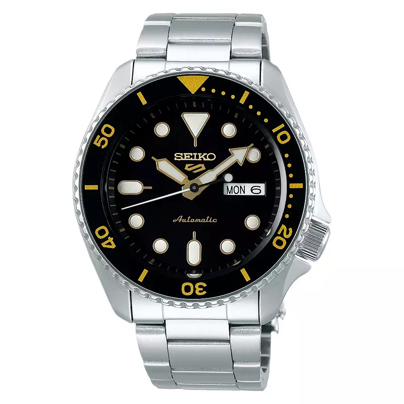 Jam Tangan Pria Seiko 5 Sports SRPD57K1 5KX SKX Sports Style Automatic Black Dial Stainless Steel Strap