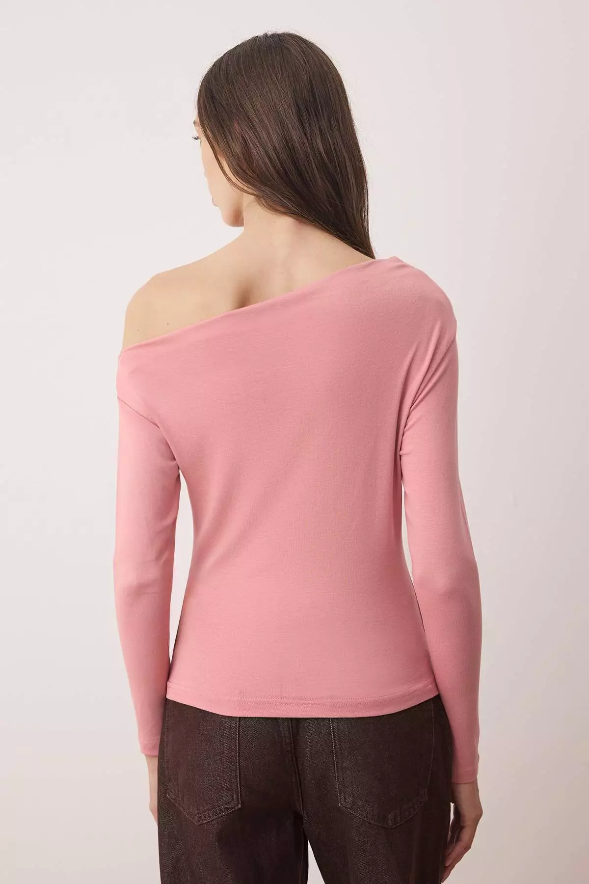 Dusty Rose Plain Premium Soft Fabric Fitted/Fits The Body Boat Neck Knitted Blouse Twoaw24Bz00227
