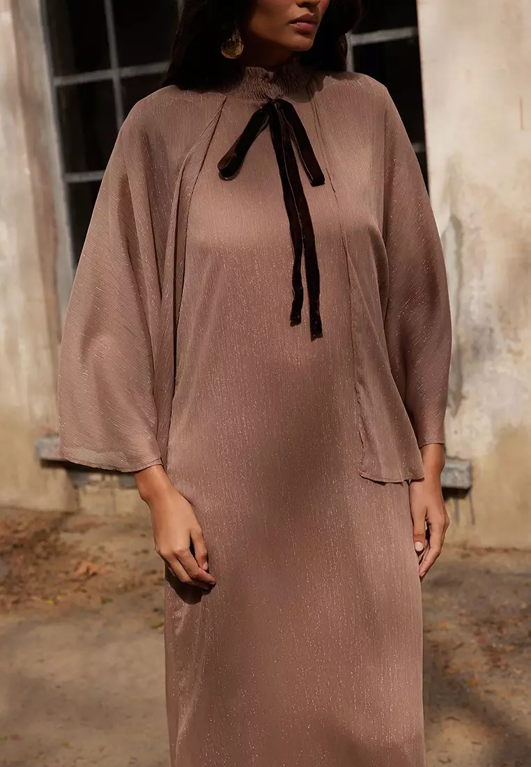 X Ai Mink Cape Ribbon Detail Dress Tctaw25Eb00126