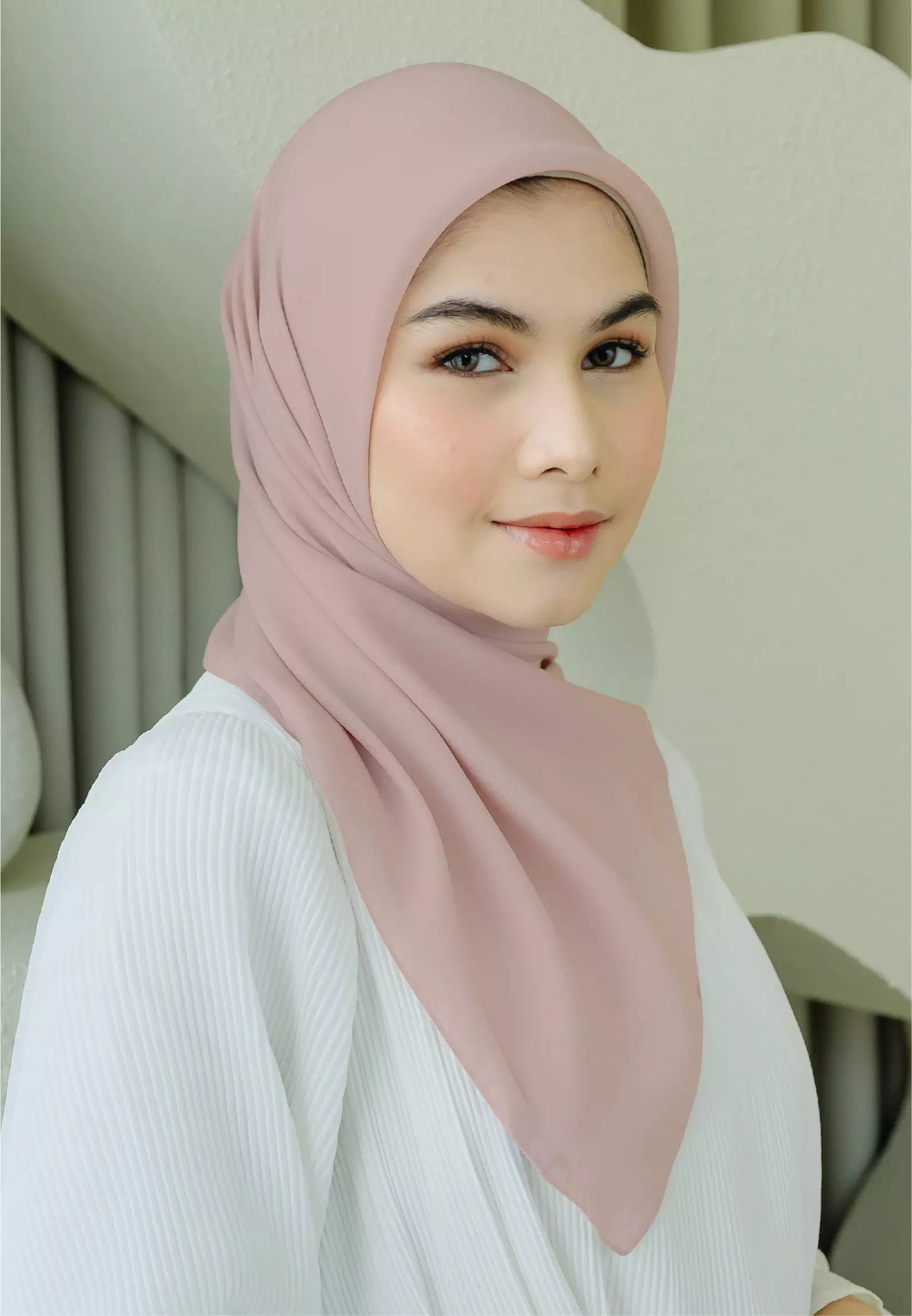 Polly Cotton (Hijab Segiempat Bella Square) Dusty Rose