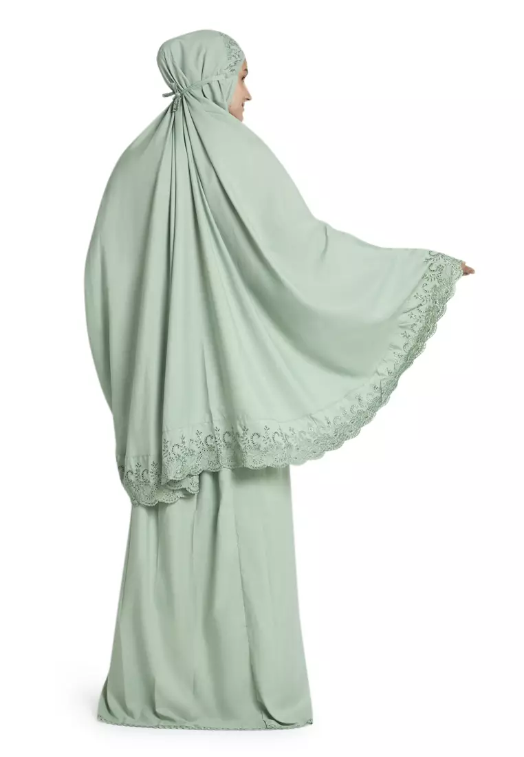 Kiera Mukena Pasteleena Jumbo Berenda Motif Polos Wanita - Forest Green