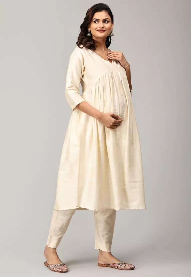 Vanilla Chai Maternity And Nursing Silk Kurta Set