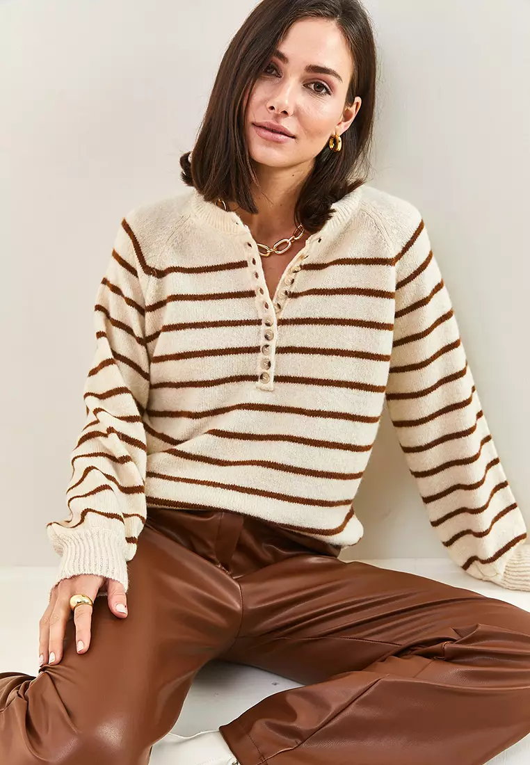 Stripes Buttonhole Knitwear Sweater