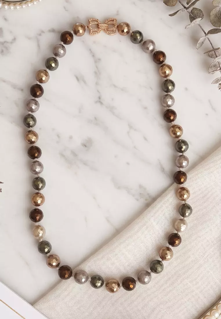 San Marco Aksesoris Kalung Wanita Classic Glass Faceted Beads Pearl-Look Necklace Kalung Wanita Multicolour