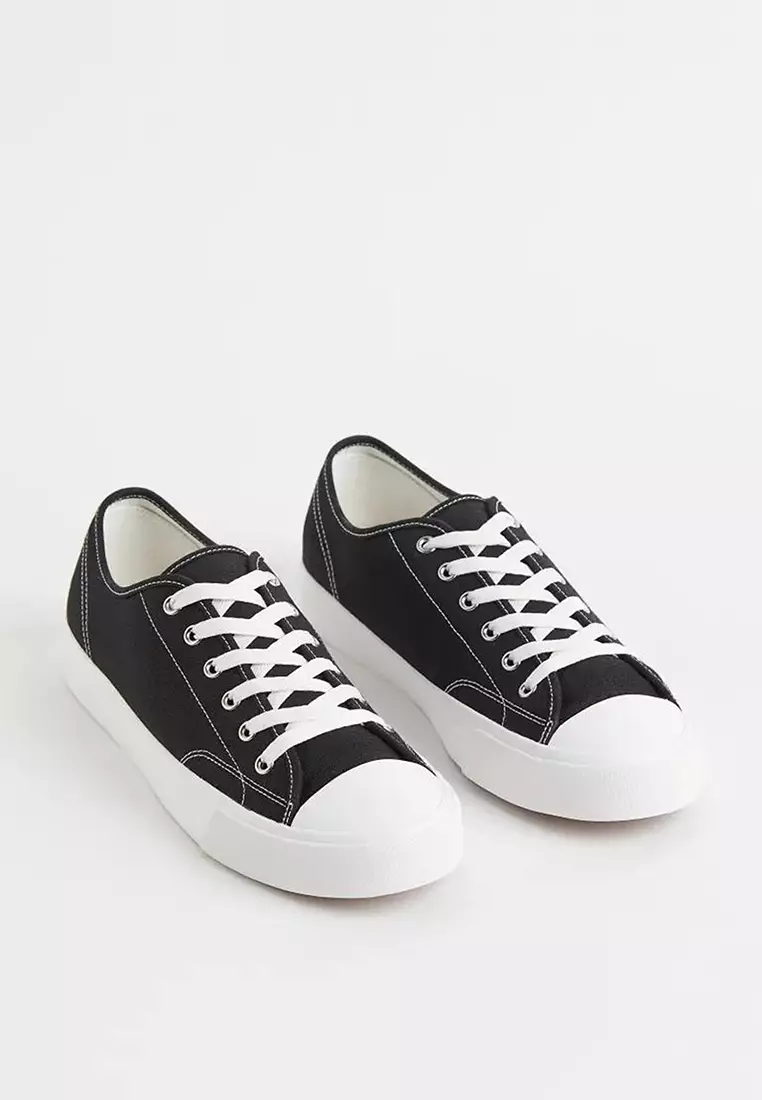 White canvas 2025 shoes h&m