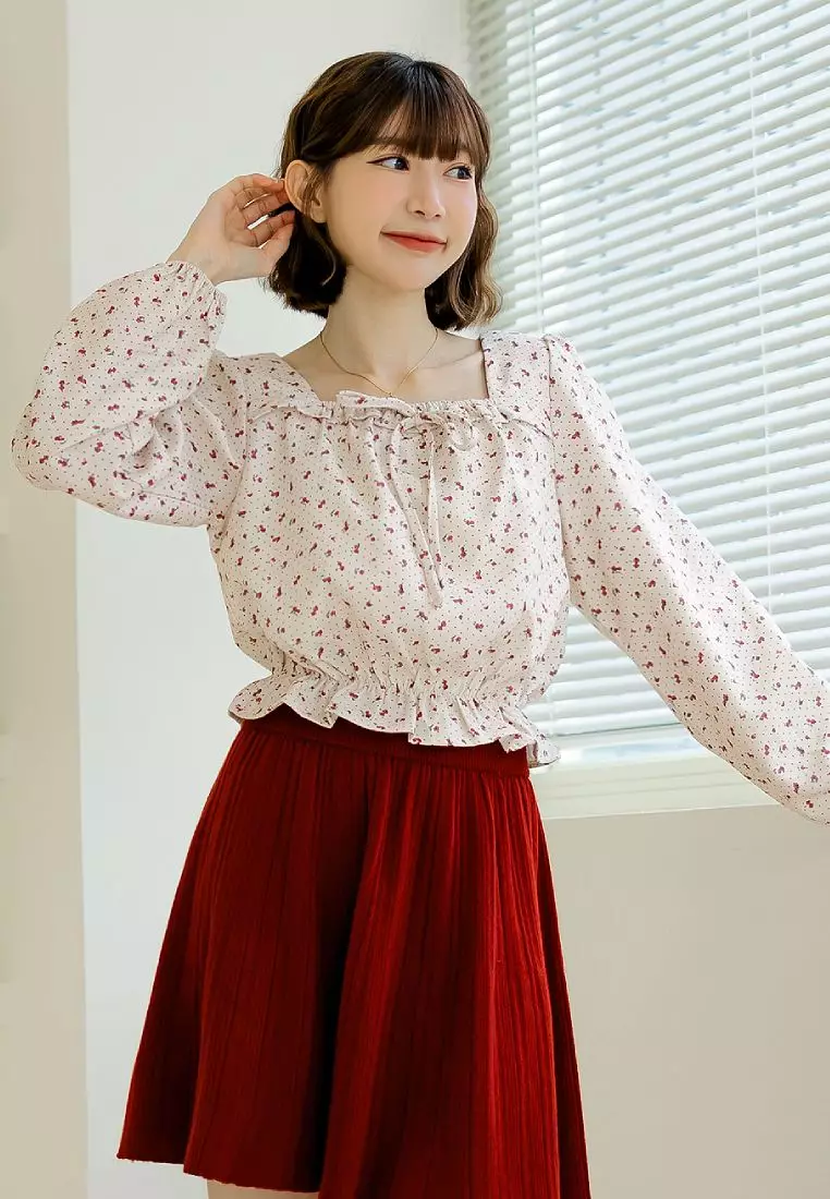 Romantic Floral Smocked Crop Blouse with Square Neck and Puff Long Sleeves [AB19913]