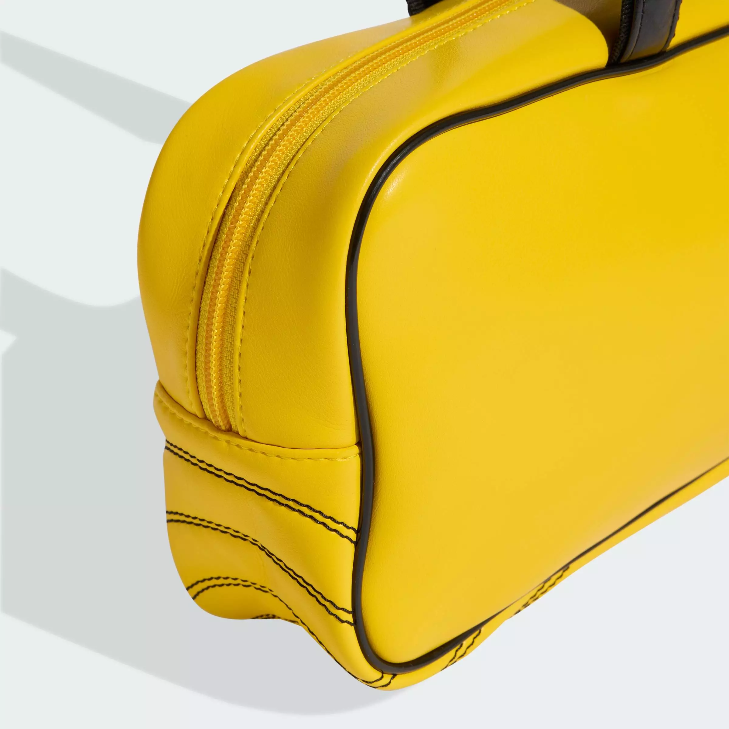 Lifestyle AIRLINER ELONGATED Bag Women Yellow KE0687