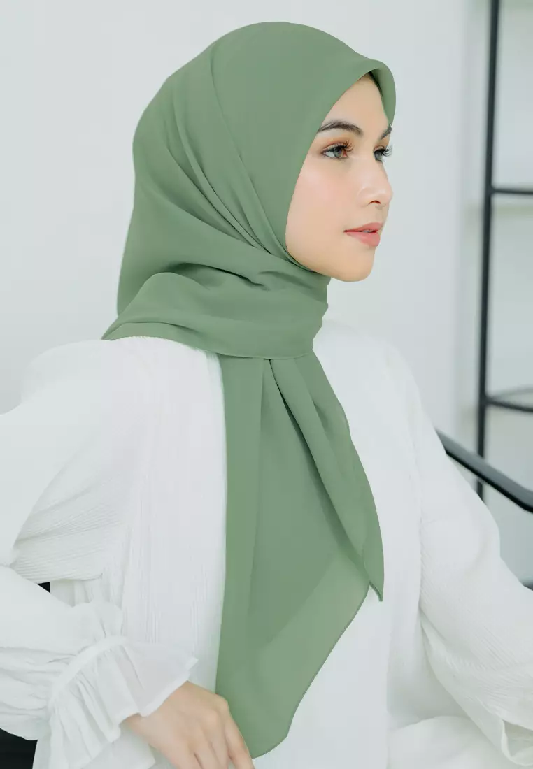Polly Cotton (Hijab Segiempat Bella Square) Pine