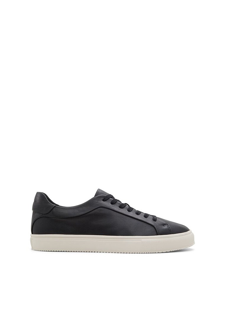 Cobi Sneakers