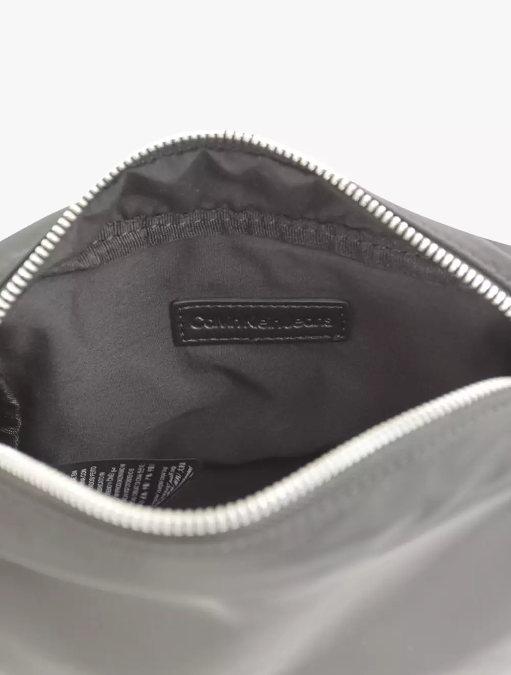 Calvin Klein - ALL DAY NYLON CAMERA BAG