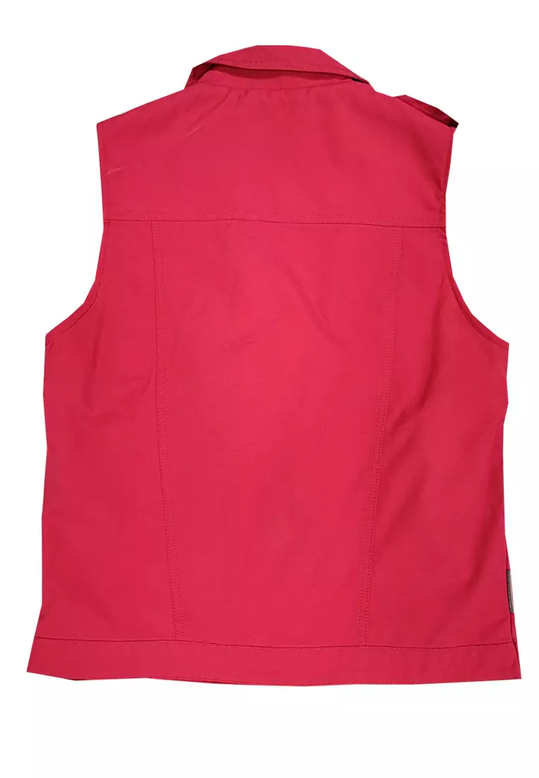 Red on sale sleeveless jacket