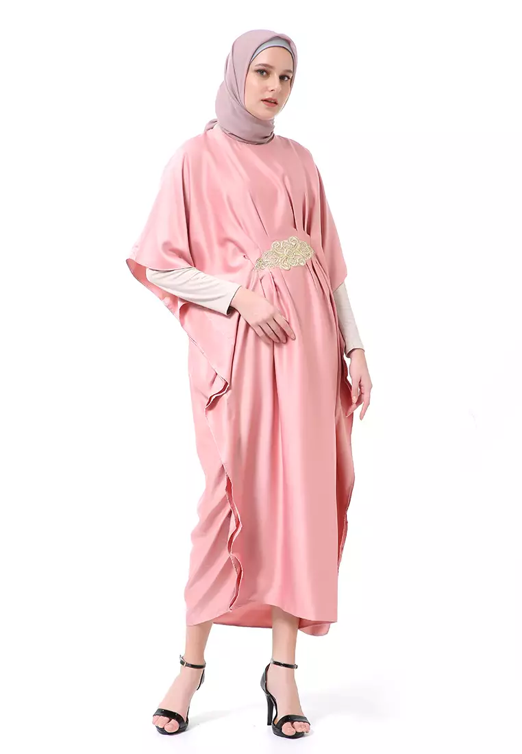 Illona Kaftan Dress Premium Fashion Muslimah Motif Polos Regular Fit - Pink