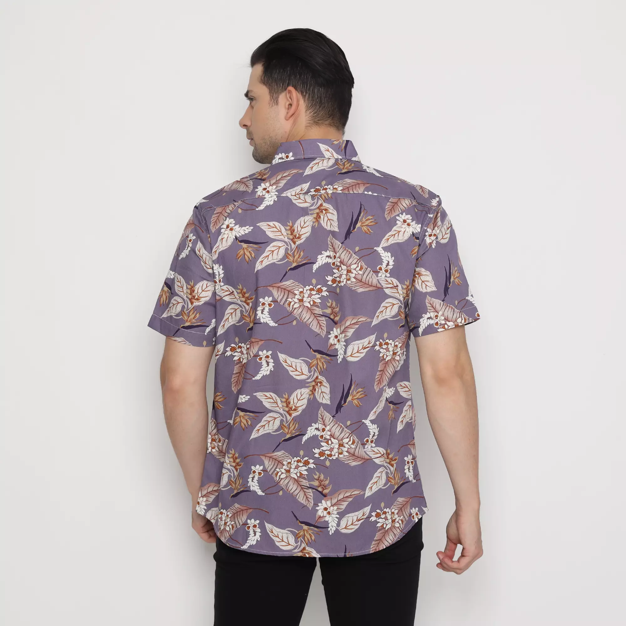 Platini Kemeja Motif Pria Lengan Pendek Katun Ungu 73441