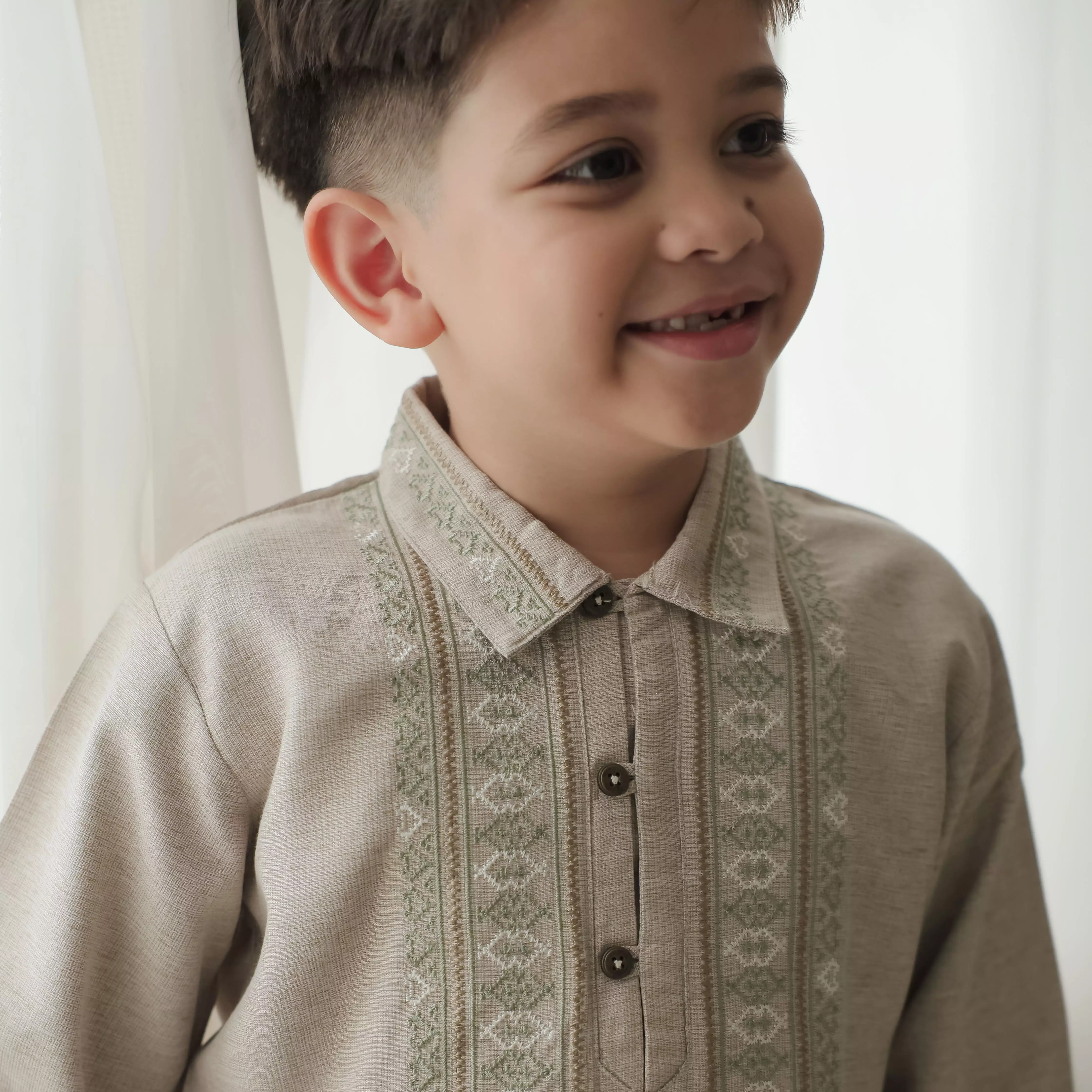 Pito Dito Boy Diyanat Setelan Koko Panjang Anak Cream - Size 14