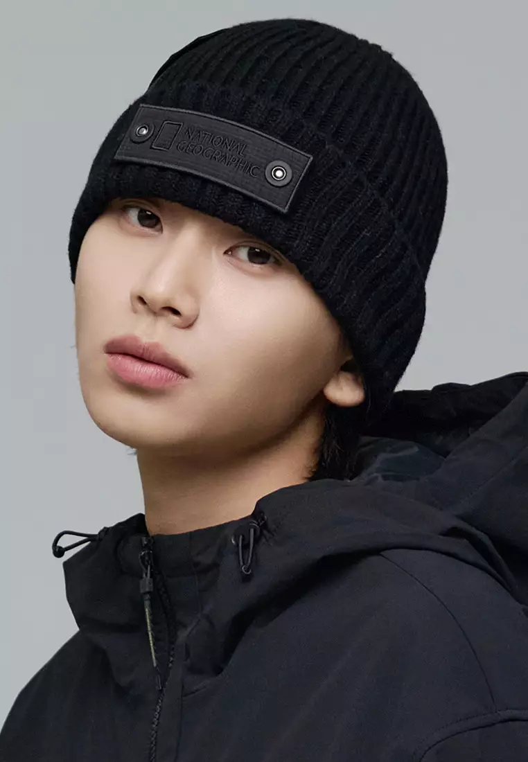 Field Engineered Middle Beanie