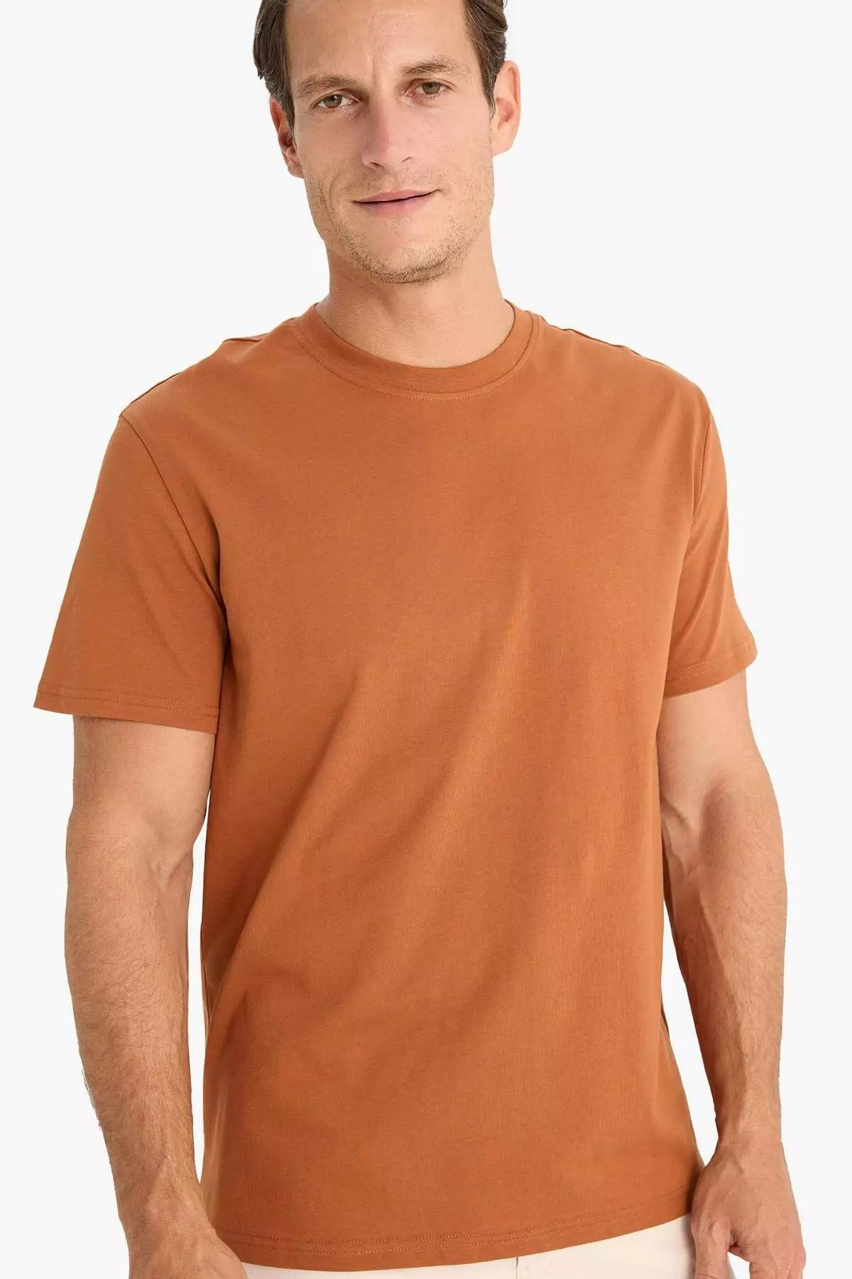 100% Cotton New Regular Fit Crew Neck Basic Plain Short Sleeve T-Shirt V7699Az24Sp