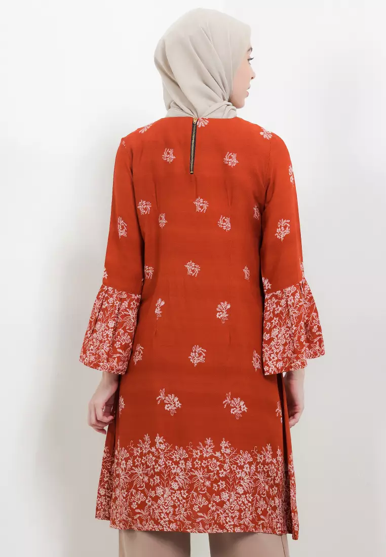 Tunik Kembang Kecil 1
