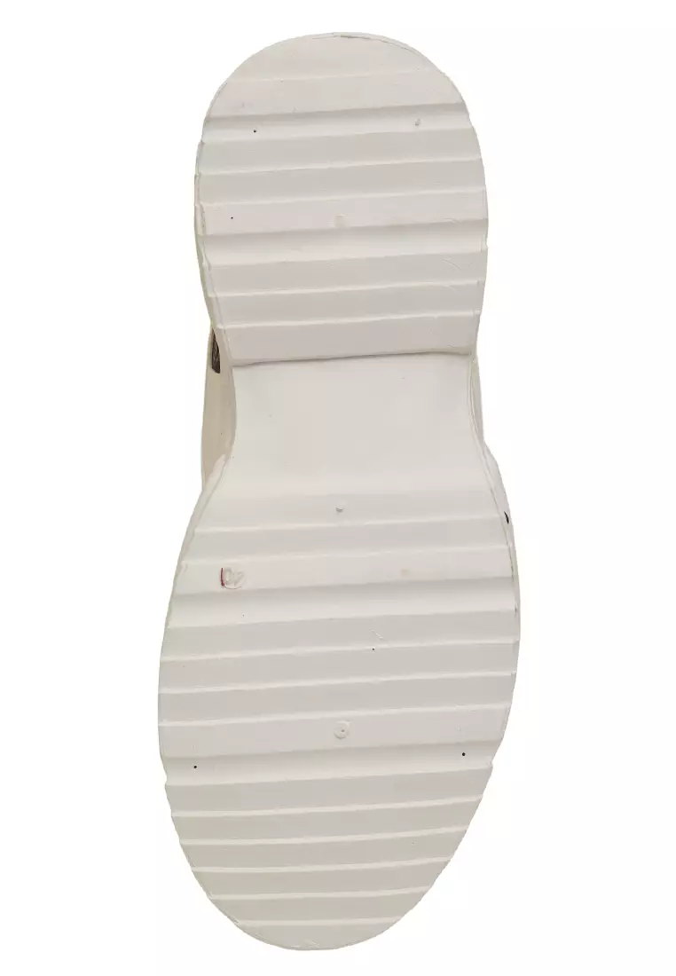 Anando Sepatu Sneakers Pria Stylish Design Casual Sporty Shoes Ringan Material Leather ORIGINAL - White Black