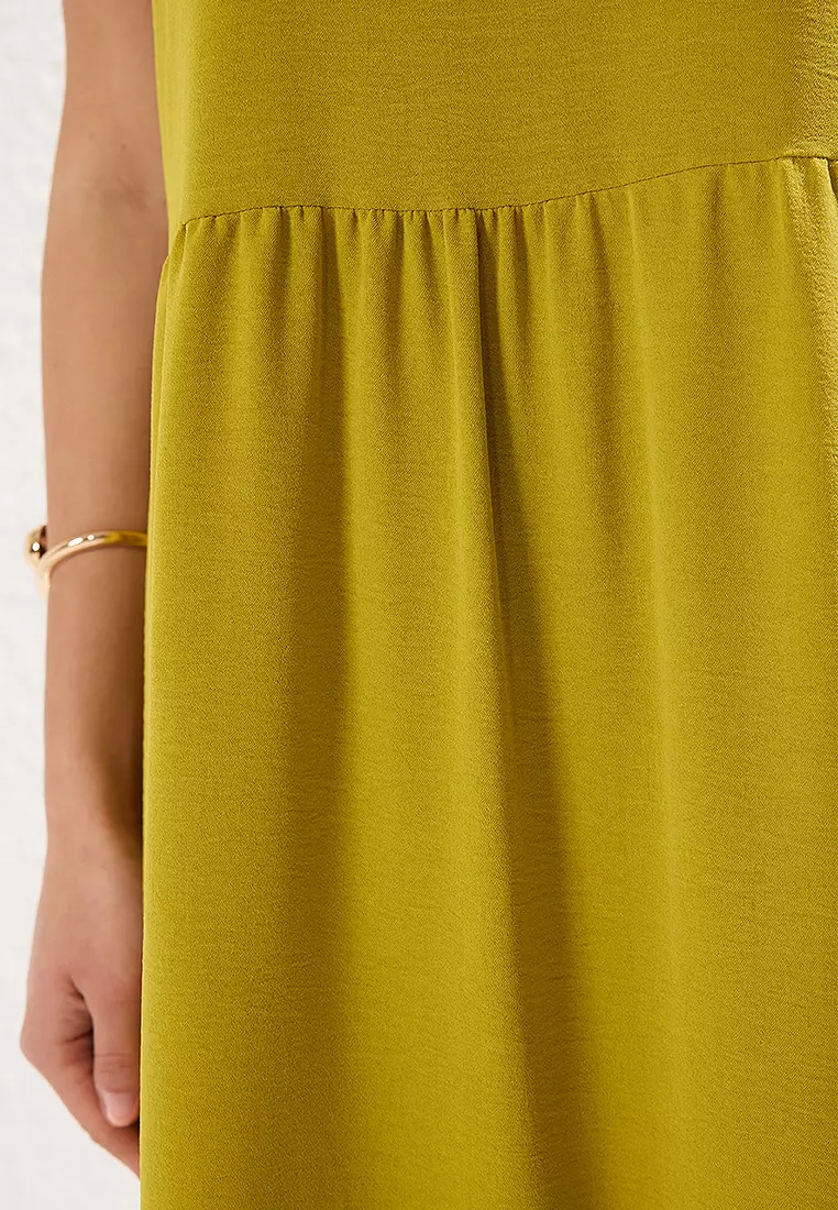 Oil Green Shift/Straight Cut Stand Collar Midi Woven Dress