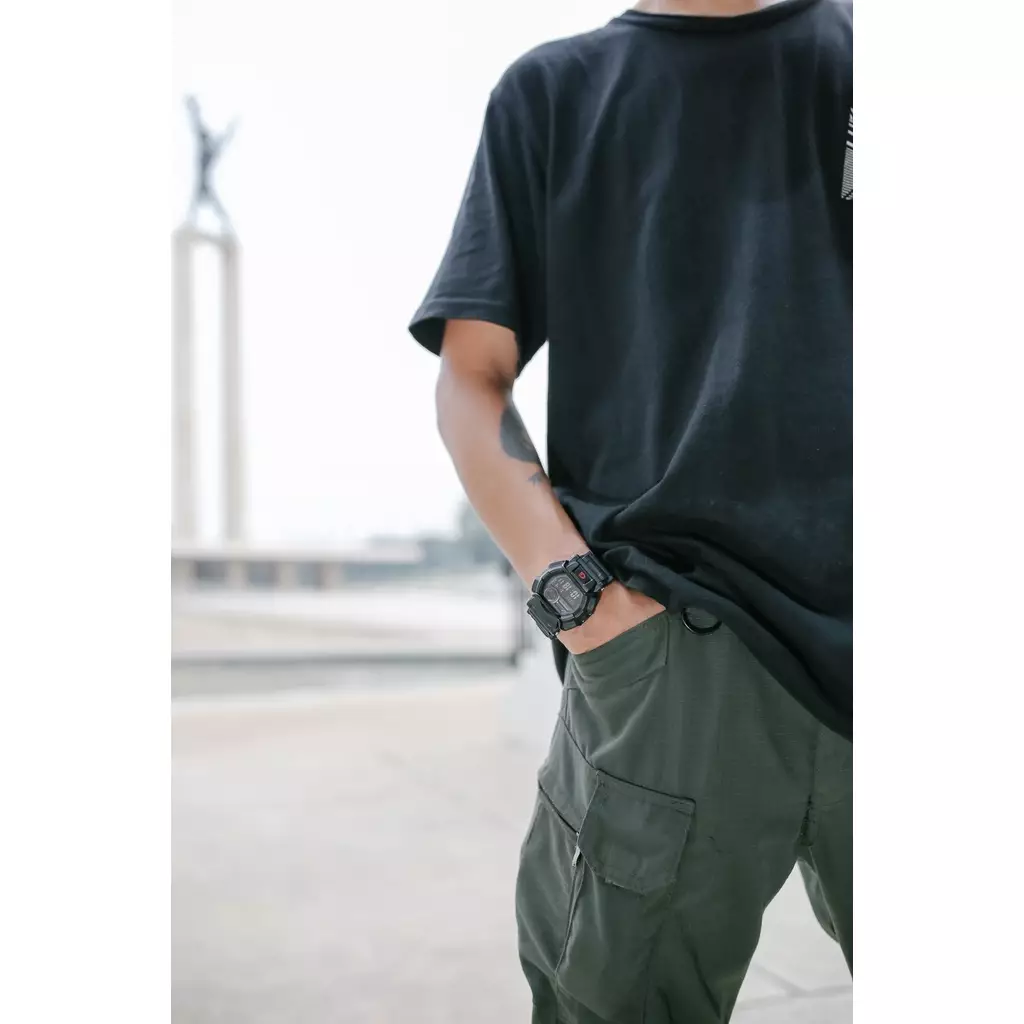 Casio G-Shock Jam Tangan Pria GD-350-1BDR Digital Waterproof