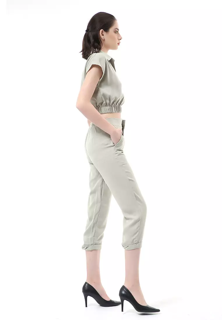 Nayra One Set Setelan Atasan Crop Karet Lengan Pendek Basic Pants Wanita Material Dolce ORIGINAL - Sage Green