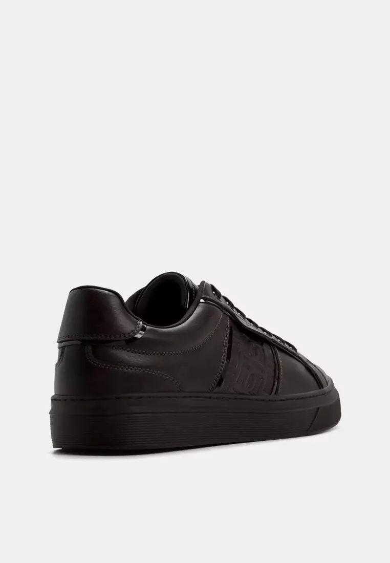 Courtline Sneakers