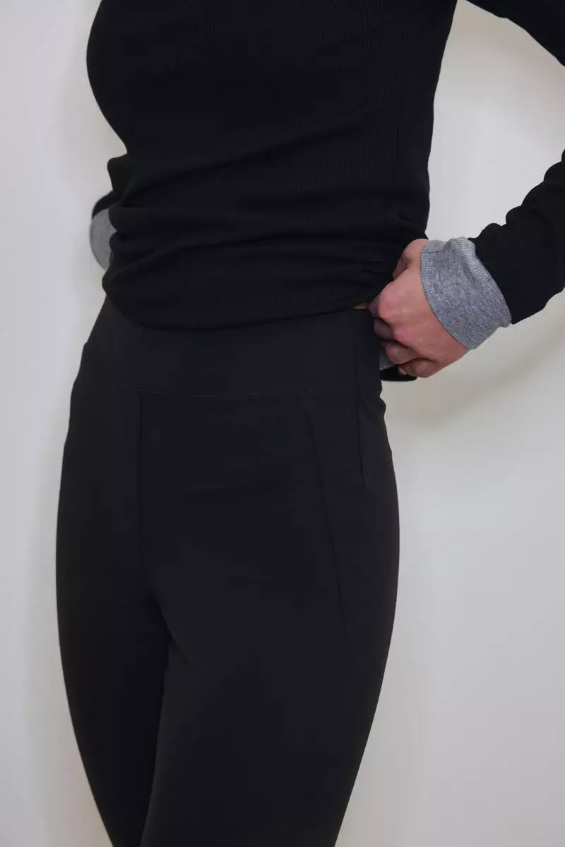 Four-way Stretch Flared Trousers