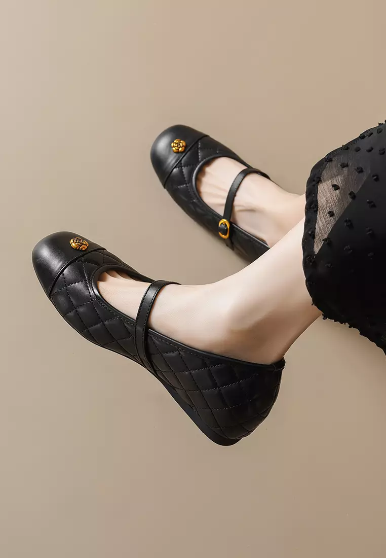 Camellia Quilted Mary Jane Shoes WW350-2