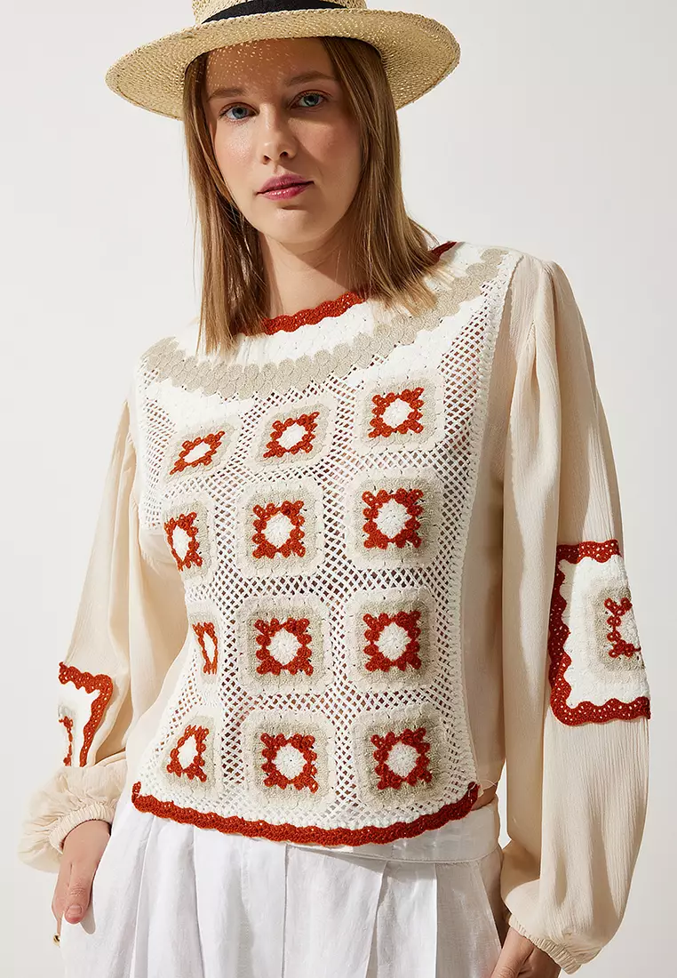 Embroidery Boxy Blouse