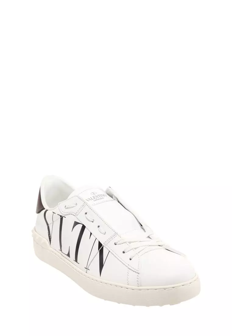 Valentino sneakers deals vltn