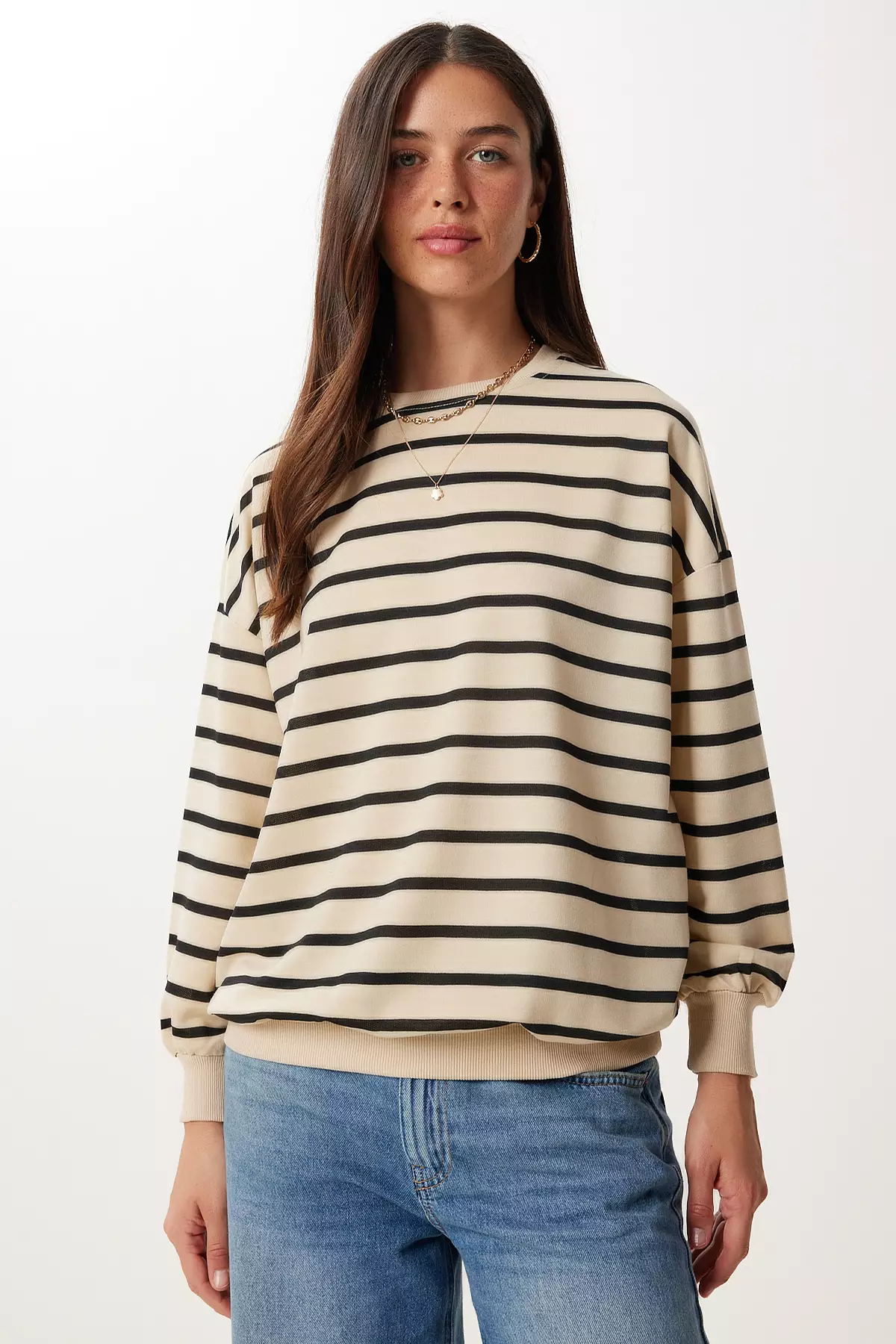 Women's Cream Black Striped Oversize Knitted Sweatshirt Zv00339