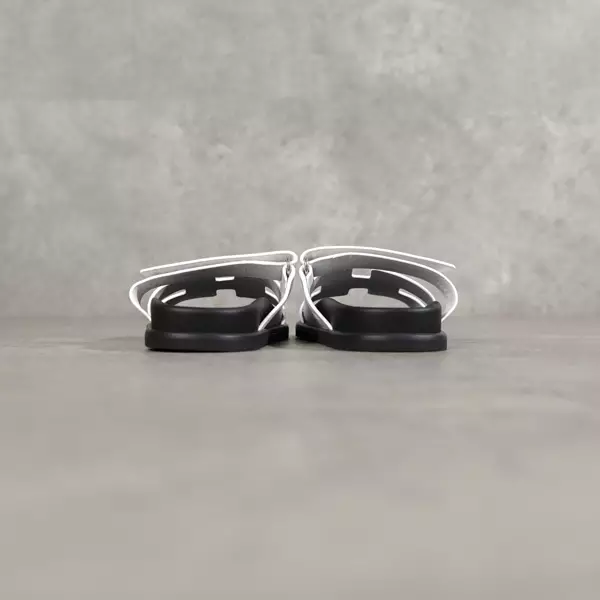 Sandal HERMES CHYPRE WHITE SANDAL 100% ORIGINAL