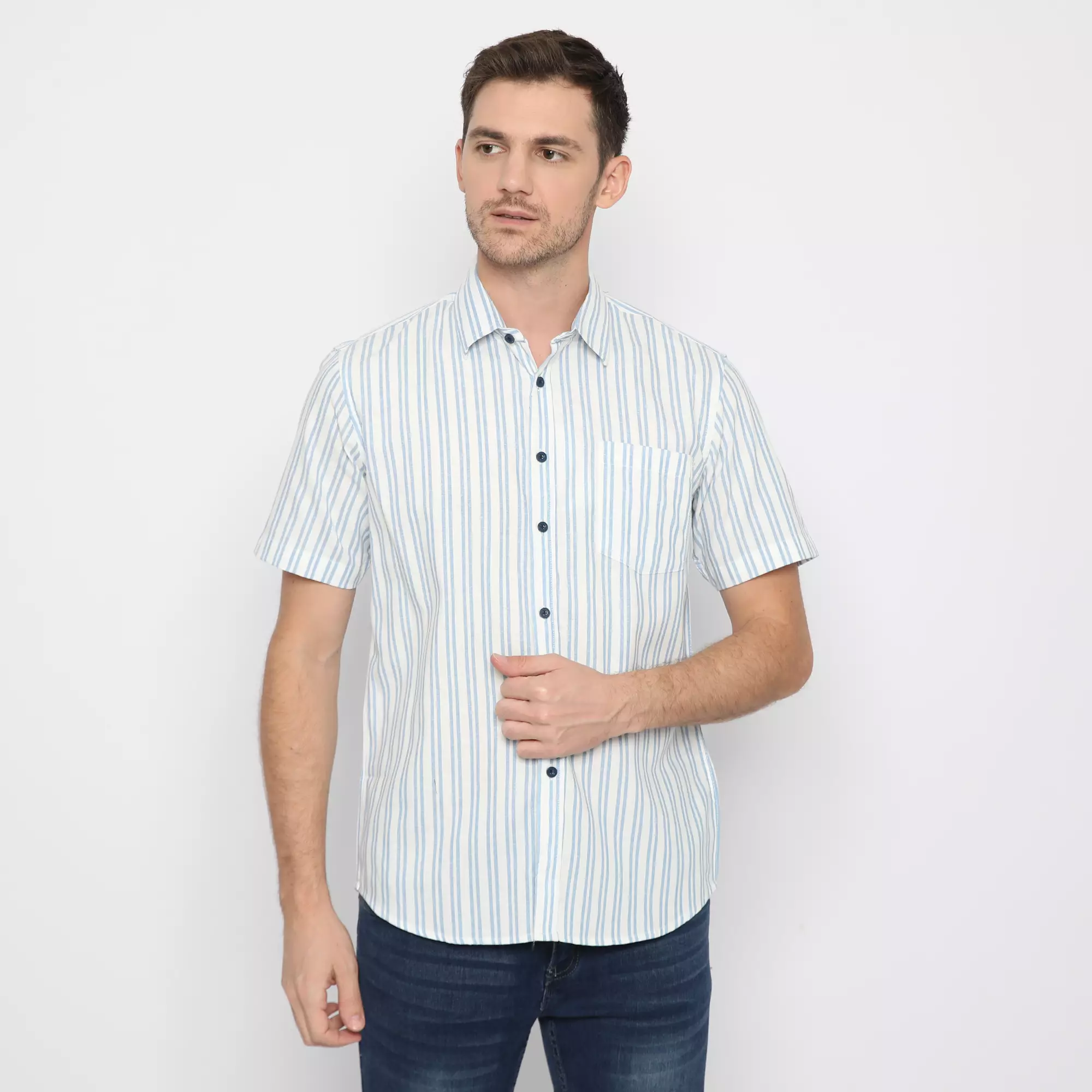 Platini Kemeja Motif Salur Pria Lengan Pendek Katun Biru Muda 73332