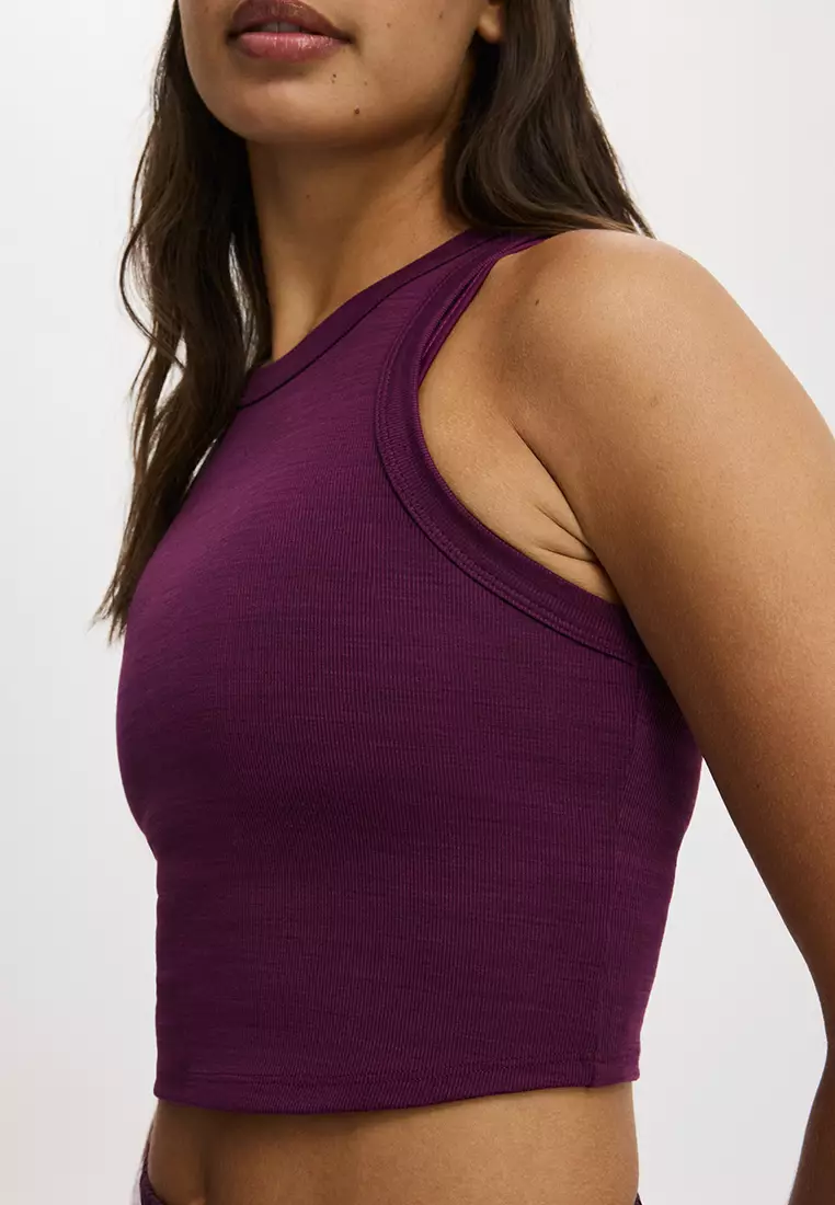 Active Rib Curved Hem Tank Top