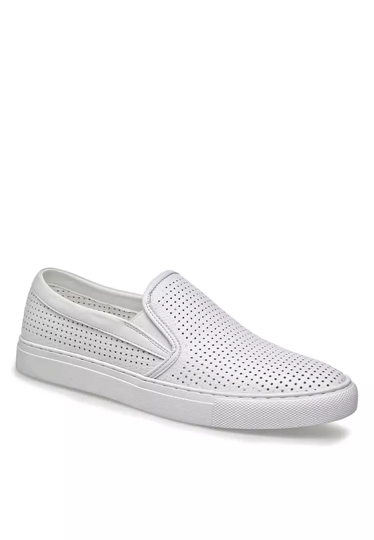 Hollowed Out Style Leather Slip-Ons YQ115804-21