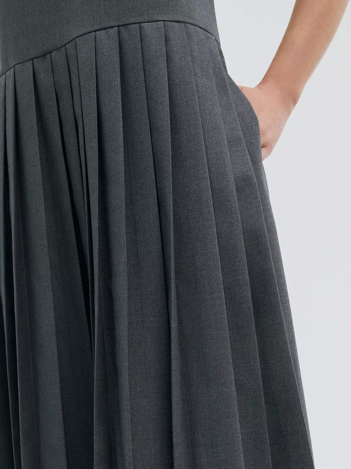 Jual POMELO FASHION Ribbon Pleated Dress - Light Grey Original 2025 ...