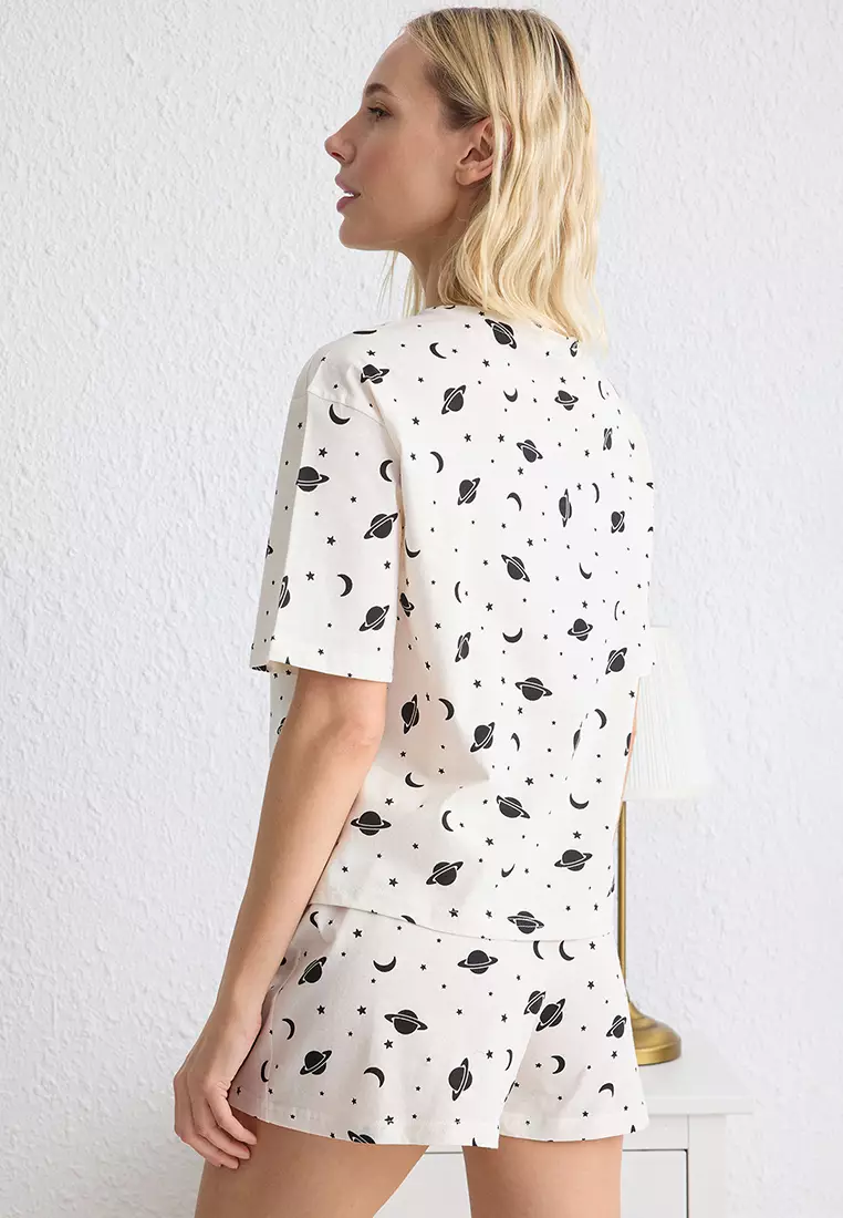 Galaxy Patterned Knitted Pajama Set