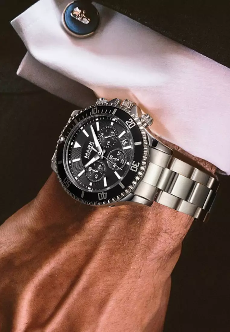 Unisex Alloy Chronograph Quartz Watch, 45mm, Stainless Steel Bracelet