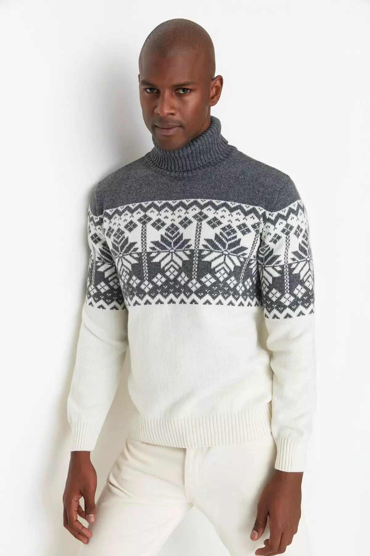 Buy Trendyol Gray Men s Slim Fit Turtleneck Jacquard Paneled