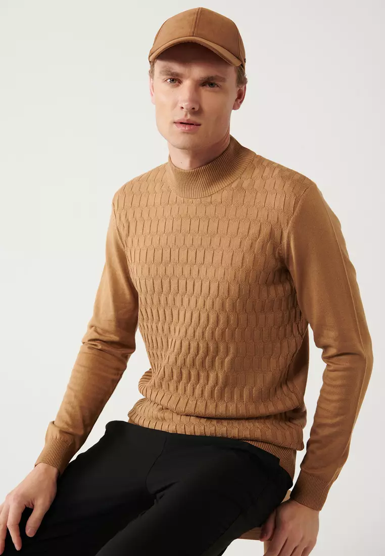 Textured Turtleneck Knitwear Sweater