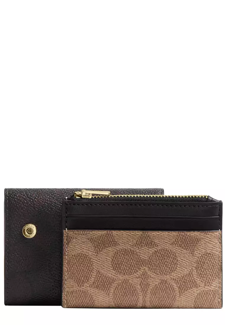 Card Holder Wallet In Blocked Signature Canvas in Walnut/ Tan CZ446