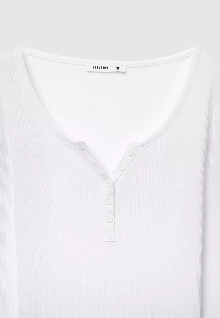 Woman Long-Sleeved T-Shirt