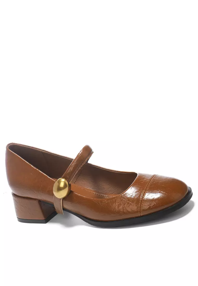 Discount on Twenty Eight Shoes  shoes - SKU: 4CM Crack Texture Strap Mary Jane Shoes XJ6058-16