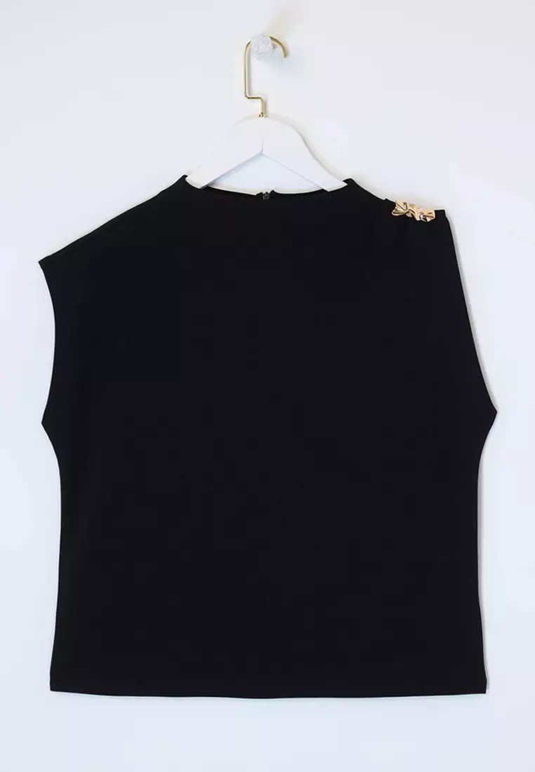 Black Accessory Detailed Draped Flexible Knitted Plus Size Blouse Tbbss26Af00074