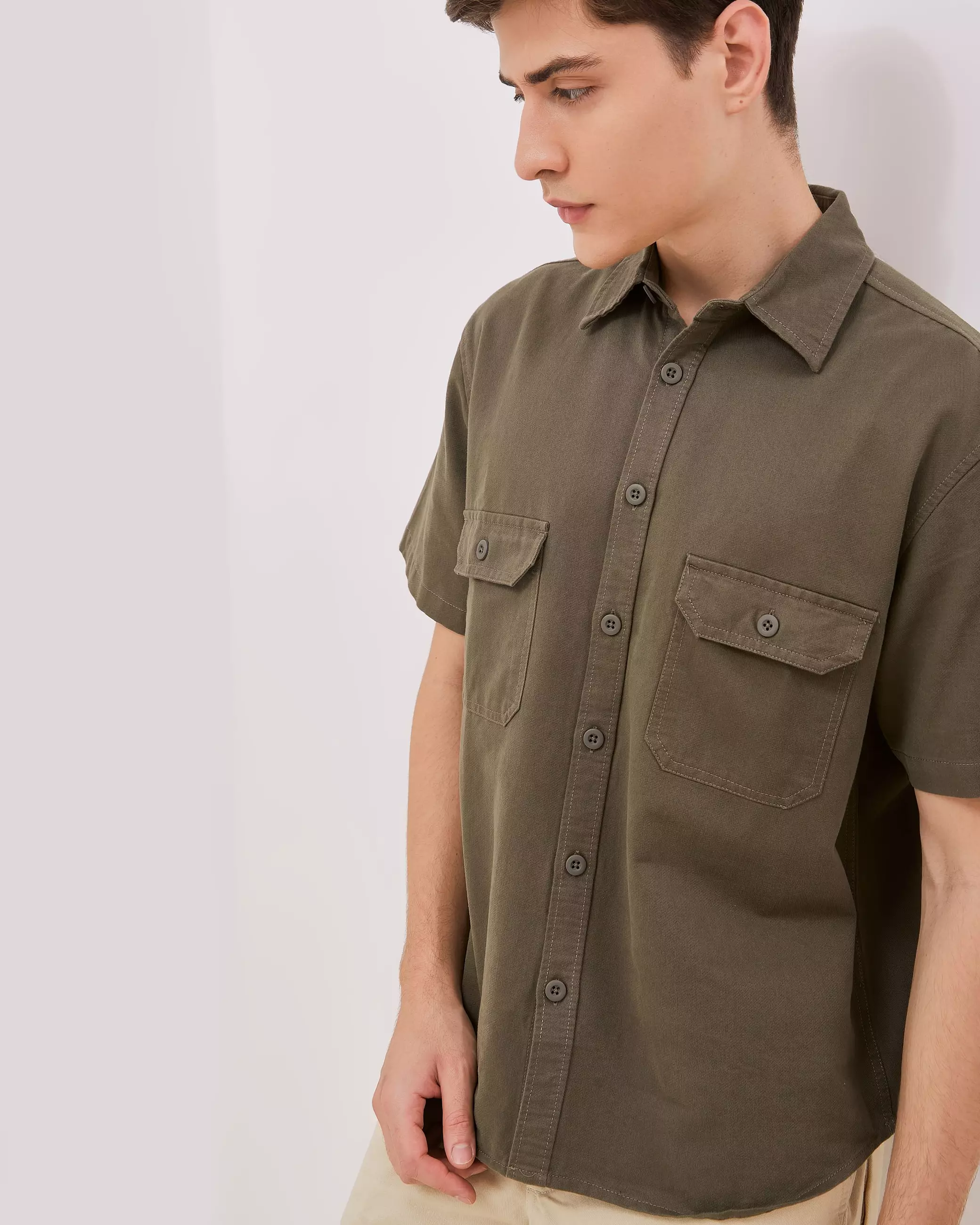 AMK Kemeja Pria Lengan Pendek SHS Jiya Ss Olive